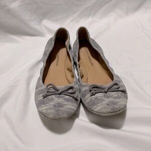 Lucky Brand grey  flats